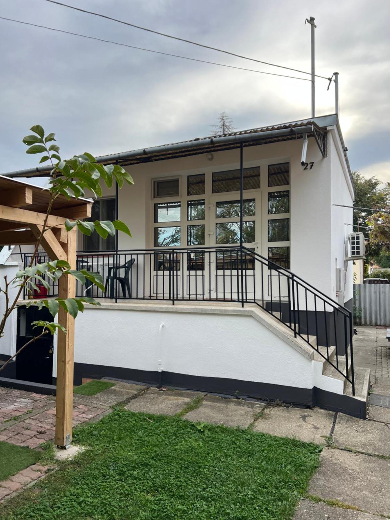 Villa Sparkling Time Apartman Hajdúszoboszló Exterior foto